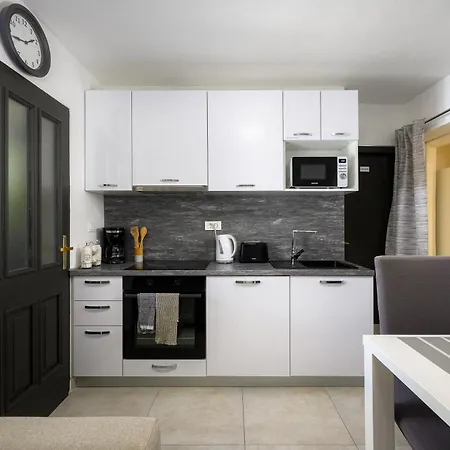 Kuca Za Odmor Miha Apartment Tar-Vabriga